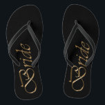 Chanclas Boda de moda elegante de escritura de oro negro de<br><div class="desc">Novia,  escritura dorada y boda negro y elegante de moda Flip Flops</div>