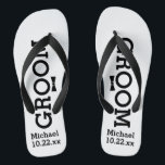 Chanclas Boda personalizada del novio - colores de encargo<br><div class="desc">Celebre su celebración del día de boda en comodidad con estos flips-flopes personalizados. El personalizar con el nombre del novio y el boda fechan. El fondo es blanco, no obstante usted puede cambiar el color haciendo clic en personalizar él. Haga juego sus colores del boda a estos flips-flopes. Debido al...</div>