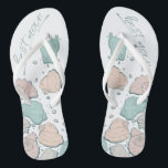 Chanclas BODAS SHOES | Moderno Seashells Coral verde azulad<br><div class="desc">Corales y formas verde azuladas de conchas marinas. Caligrafía escrita a mano que dice mejor hombre - perfecto para que el mejor hombre se ponga en la playa para la ceremonia de boda de su mejor amigo. Diseño creado para TheBarefootBride™ por © WhimsicalArtwork™. Esto forma parte de una colección de...</div>