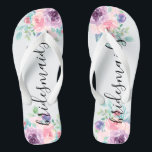 Chanclas Bridesmaids Tipografía Flores coloridas Bouquet<br><div class="desc">Elegante y moderna tipografía de damas de honor con coloridas flores de acuarela.</div>