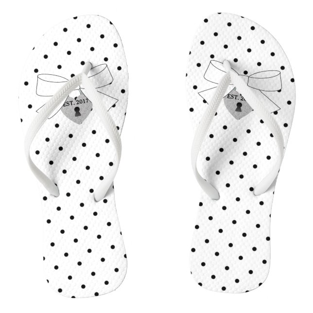Chanclas Celebrar el Fiesta de Polka Dots Bridal Graduate T (Plantilla)