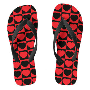 Chanclas corazones negros y rojos vuelan