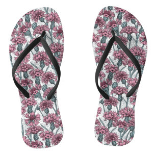 Chanclas Cornflores rosas, flores silvestres en blanco