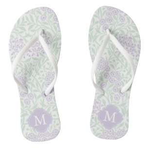 Chanclas Damasco floral verde y de lavanda monogramado