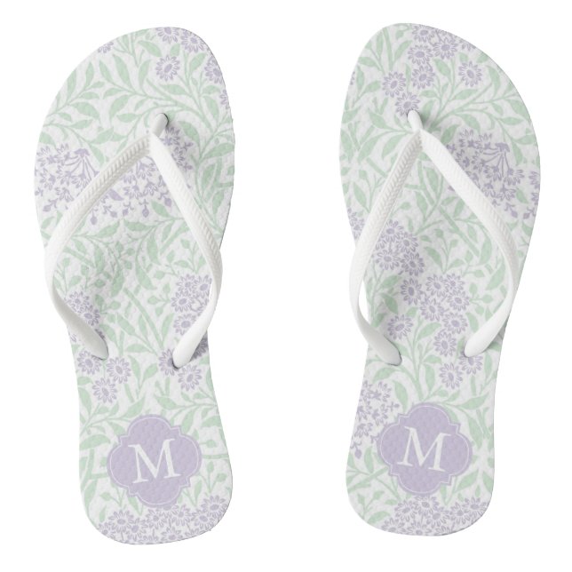 Chanclas Damasco floral verde y de lavanda monogramado (Plantilla)