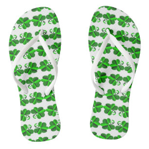 Chanclas Día de St Patrick. Trébol del trébol