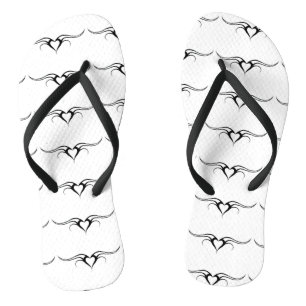 Chanclas diseño tribal de corazones alados