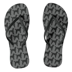 Chanclas El caniche estándar negro siluetea el modelo