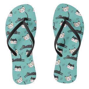 Chanclas El gracioso saltar de gato se enfrenta a lo Verde