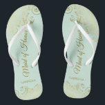 Chanclas Elegante doncella de encaje de oro de Boda verde d<br><div class="desc">Estas hermosas chancletas de boda son una gran manera de agradecer y reconocer a su empleada de honor mientras salva sus pies al mismo tiempo. Presenta un diseño elegante con adornos de encaje dorado sobre un fondo verde neormenta pálido y elegantes letras de guiones de color dorado. En el test...</div>