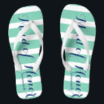 Chanclas Empleada doméstica de la Marina de Honor y la Casa<br><div class="desc">Patrón de franjas azul marino y de menta - Cambiar a cualquier color haciendo clic en personalizar. Y di lo que quieras. Haz de estos unos pequeños "flops" que tengan tu mensaje. ¡Habla de la playa!</div>