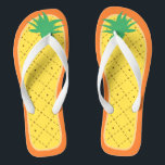 Chanclas Estilo divertido de la fruta tropical del verano<br><div class="desc">Este "flip-flop bonito del verano de la piña linda del diseño único elegante divertido de las frutas tropicales" es definitivamente un regalo bonito para usted o los amigos en esta estación de verano. (Usted puede añadir el texto, el monograma o el nombre sobre este diseño haciendo clic el personalizar él...</div>