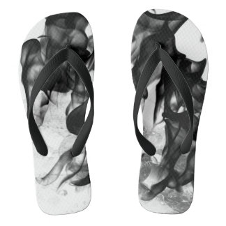 Chanclas Flip Flops moderno con humo blanco negro