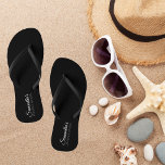 Chanclas Funny Moda Pun Pequeño Flip Flops Negro<br><div class="desc">Los amantes de la moda se deleitan con unas pequeñas chancletas elegantes y agradables,  como un "vestido negro" para los pies. :) Usar la plantilla de texto fácil para personalizar con un nombre o crear una frase linda personalizado. ♡ Idyllfire</div>