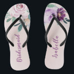 Chanclas Hechicera de novias púrpura botánica personalizada<br><div class="desc">Acuarela floral botánica y vegetación en rubia,  melocotón y morado,  elegante y romántico,  grandes regalos personalizados de dama de honor</div>