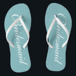 Chanclas Moda verde azulada dama de honor azul playa flops<br><div class="desc">Moda verde azulada dama de honor azul de la playa chiringuito chancletas. Evolución elegante y personalizada para el séquito de la novia. Haz tus propias sandalias de cuña personalizadas para la novia, la dama de honor, la chica floral, la madre de la novia, la madre del novio, el invitado, etc....</div>
