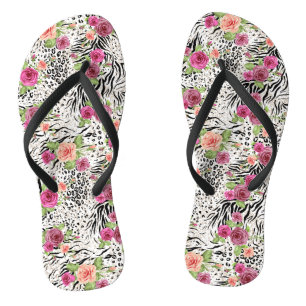 Chanclas Modelo con los estampados de animales