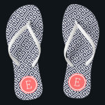 Chanclas Monograma de clave griega marina y coral<br><div class="desc">Personalizado imprimió sandalias "flip flop" con un elegante y moderno patrón de clave griega y su monograma personalizado u otro texto en un marco circular. Haga clic en Personalizar para cambiar los tipos de letra y los colores del texto o para agregar sus propias imágenes para crear un diseño único...</div>