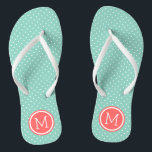 Chanclas Monograma de pequeños puntos de Aqua y Coral<br><div class="desc">Personalizado imprimió sandalias de flexión con un lindo patrón de puntas de polka femenina y su monograma personalizado u otro texto en un marco de círculo. Haga clic en Personalizar para cambiar los tipos de letra y los colores del texto o para agregar sus propias imágenes para crear un diseño...</div>