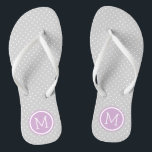 Chanclas Monograma de puntos pequeños grises y púrpura<br><div class="desc">Personalizado imprimió sandalias de flexión con un lindo patrón de puntas de polka femenina y su monograma personalizado u otro texto en un marco de círculo. Haga clic en Personalizar para cambiar los tipos de letra y los colores del texto o para agregar sus propias imágenes para crear un diseño...</div>