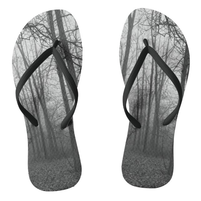 Chanclas Niebla a través de los bosques Escala de grises (Plantilla)