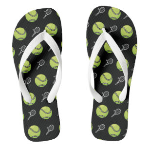 Chanclas Pelotas de tenis verdes y raquetas Atleta Deporte 