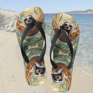 Chanclas Perezoso divertido con gafas de sol en una hamaca