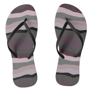 Chanclas Rayas onduladas de color burgundy, rosa y púrpura