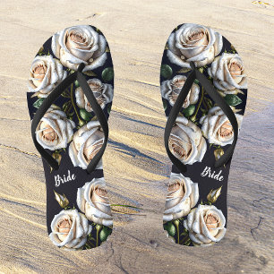 Chanclas Rosas blancas preciosas con detalles dorados, novi