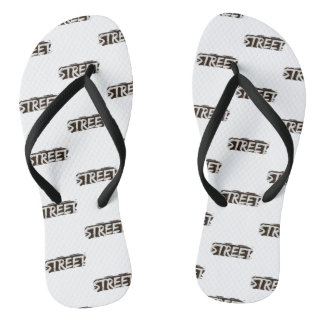Chanclas Un par de zapatillas blancas