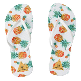 Chancletas blancas de piña tropical