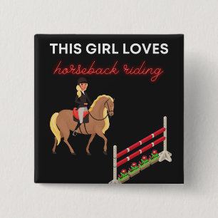 Chapa Cuadrada A este Chica le encanta montar a caballo