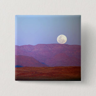 Chapa Cuadrada África, Namibia, Sossusvlei. Una luna llena descan