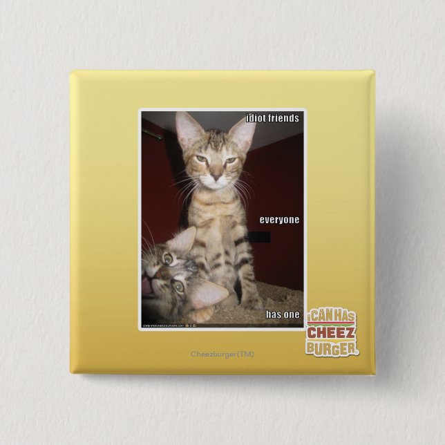 Chapa Cuadrada Amigos del idiota (Anverso)