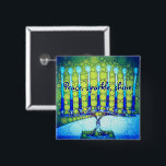Chapa Cuadrada Azul Verde Hanukkah Menorah Peace Sparkine<br><div class="desc">"Paz, brillo, brillo". Una foto de primer plano de una menorah artística brillante, colorida, azul y verde te ayuda a inaugurar las vacaciones de Hanukkah con estilo. Siente el calor y la alegría de la temporada de vacaciones cada vez que usas este colorido botón de moda Hanukkah. En mi colección...</div>