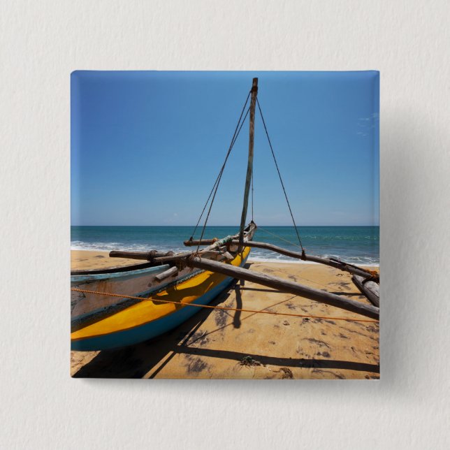 Chapa Cuadrada Barco de pesca amarrado en la playa (Anverso)