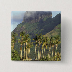 Chapa Cuadrada Bora Bora, escenario frente al mar de la Polinesia