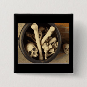 Chapa Cuadrada Caldron of bones.