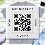 Chapa Cuadrada Compra A La Novia Una Bebé Personalizado Código QR<br><div class="desc">Cargue un código QR, agregue texto y cree fácilmente su botón personalizado. Haga clic en EDIT para cambiar el color de fondo o el color del texto. Puede TRANSFERIR este DISEÑO a otros productos de Zazzle y ajustarlo para que se ajuste a la mayoría de los artículos de Zazzle. Los...</div>