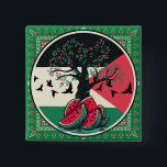 Chapa Cuadrada cultura palestina | sandía palestina, oliva<br><div class="desc">En esta vibrante y evocadora obra de arte, el artista mezcla magistralmente elementos de cultura y simbolismo para comunicar un apoyo inquebrantable a la gente de Gaza. La composición es un testamento visual de la resiliencia, el patrimonio y la esperanza que persiste a pesar de los desafíos. entrega un poderoso...</div>