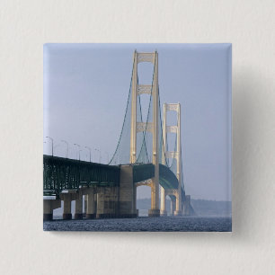 Chapa Cuadrada El puente de Mackinac que atraviesa los Estrechos 