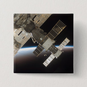 Chapa Cuadrada El Soyuz atracado 13