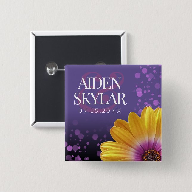 Chapa Cuadrada Elegante Daisy Dorado con Boda Purpurina Púrpura (Anverso y reverso)