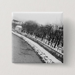 Chapa Cuadrada Europa, Austria, Salzburgo. La orilla del río