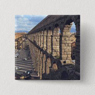 Chapa Cuadrada Europa, España, Segovia. La luz tardía proyecta so