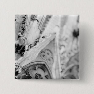 Chapa Cuadrada Europa, Francia, París.Detalle: escultura en