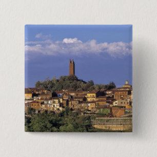 Chapa Cuadrada Europa, Italia, San Miniato. Bajo un amplio,