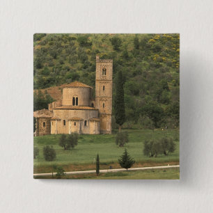 Chapa Cuadrada Europa, Italia, Toscana. Abbazia de Sant'Antimo,
