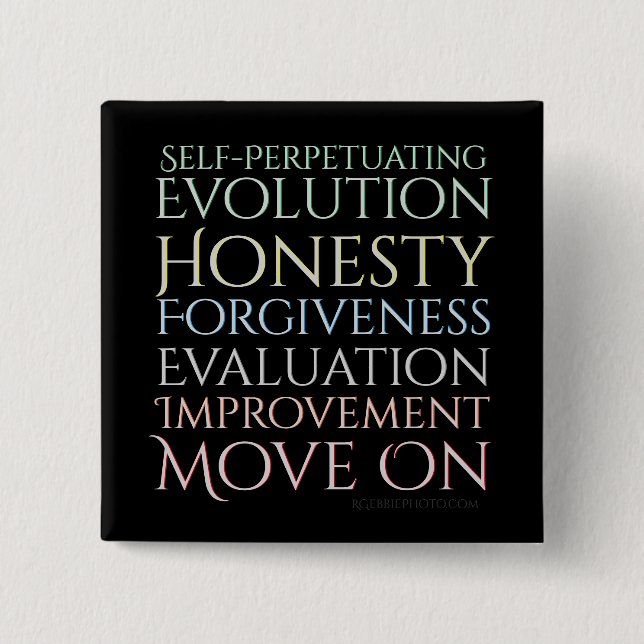 Chapa Cuadrada Evolución Auto Perpetuadora Las Cinco Claves (Anverso)