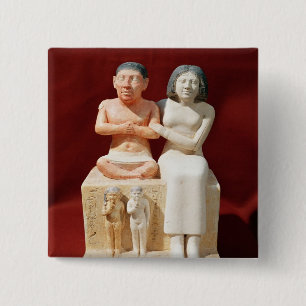 Chapa Cuadrada Figurilla del Seneb enano y de su familia